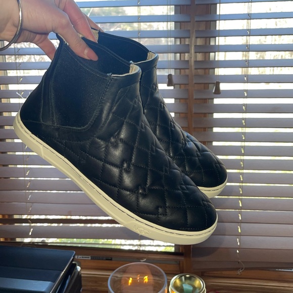 Ugg quilted high-tops - Picture 1 of 5